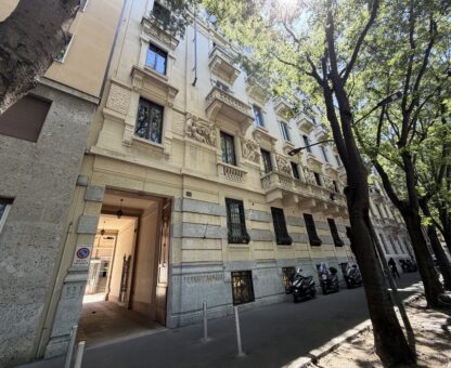 Locale Commerciale in Via Mario Pagano